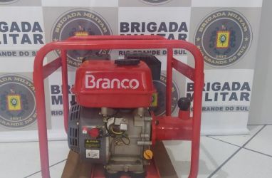 Homens são presos carregando bomba de água em Erechim