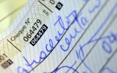 Uso de cheques no Brasil cai 93% desde 1995