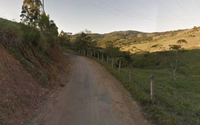 Jovem gaúcha marca encontro por aplicativo com homens e acaba sendo espancada e queimada em SC