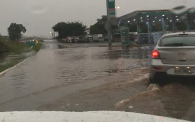 Temporal causa transtornos e alagamentos em Erechim