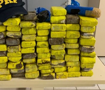 PRF intercepta em Chapecó carga de droga que viria para Passo Fundo