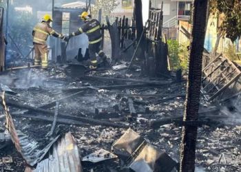 Incêndio destrói casa em Erechim
