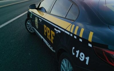 PRF apreende fuzis e carregadores durante ação na BR-280 em Santa Catarina