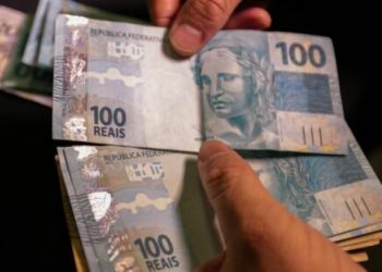 Caixa paga Auxílio Brasil a cadastrados com NIS final 0