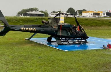 Helicóptero do Ibama é alvo de ataque incendiário