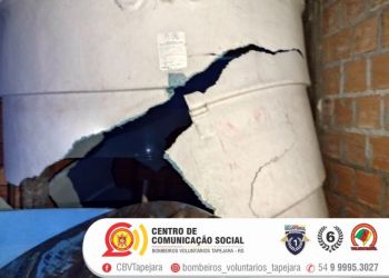 Bombeiros atendem ocorrência de rompimento de reservatório de água em Tapejara