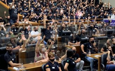Servidores penitenciários sinalizam com paralisação no fim do mês se governo estadual não atender a reivindicações