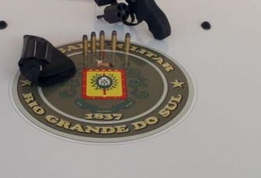 Brigada Militar prende homem por porte ilegal de arma em Lagoa Vermelha