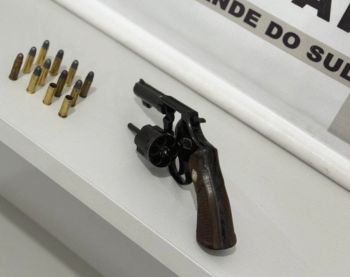 Brigada Militar apreende arma de fogo no interior de Erechim